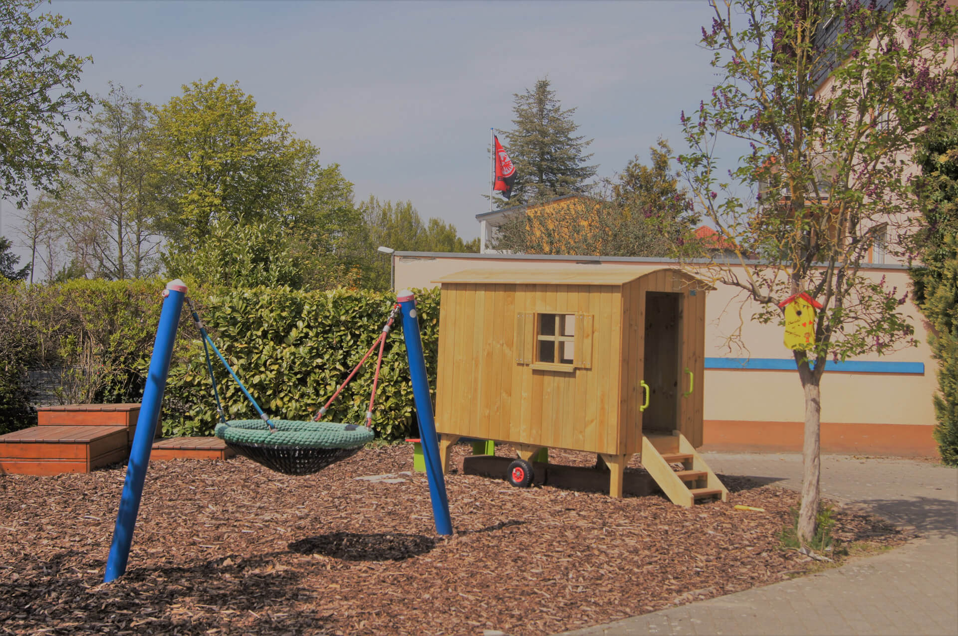 Nestflüchter Groß-Gerau: Hof